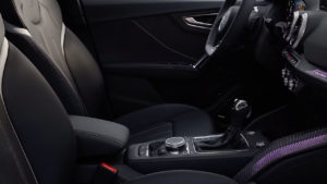 Audi q2 interno